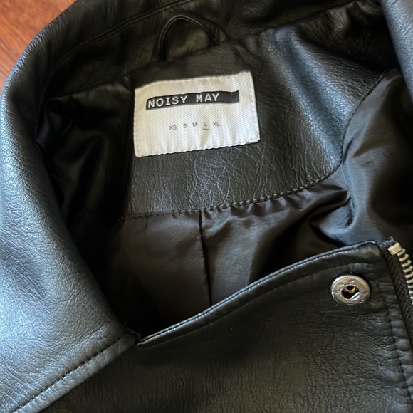 Noisy May pleather motorcycle jacket size Large - Picture 2 of 4